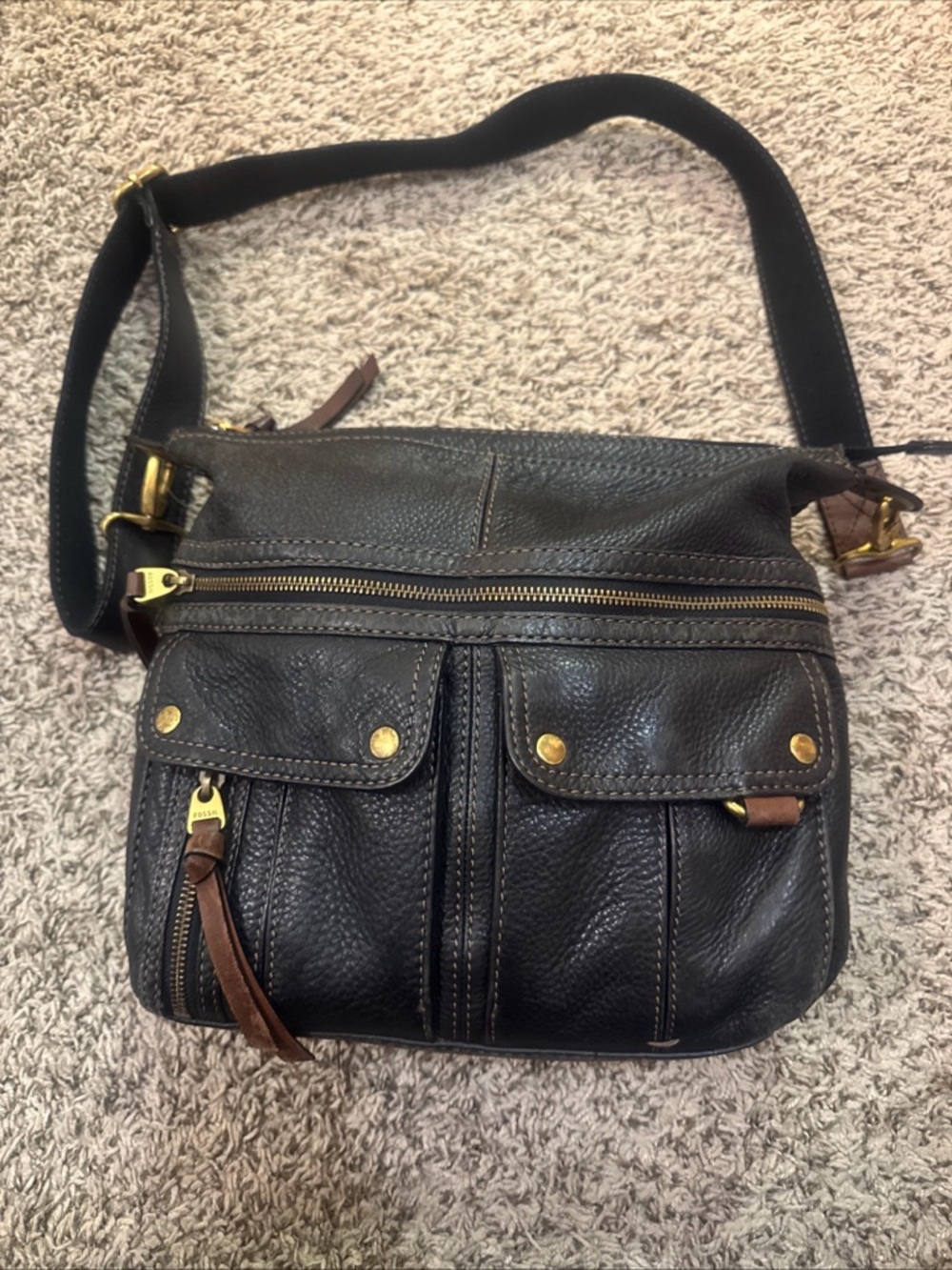 Fossil Black/Brown Leather MORGAN Traveler Purse with Gold Brass Hardware Y2K